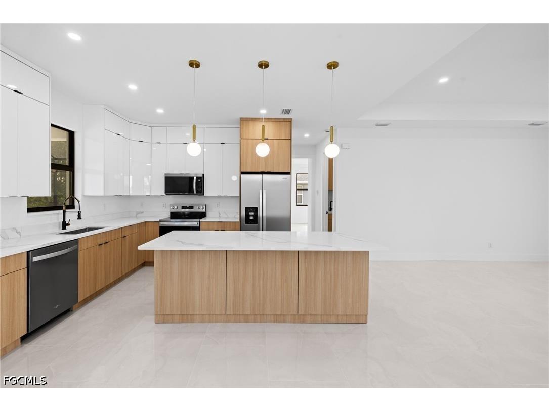 2035 NW Embers Terrace Cape Coral FL 33993 2026023304 image14