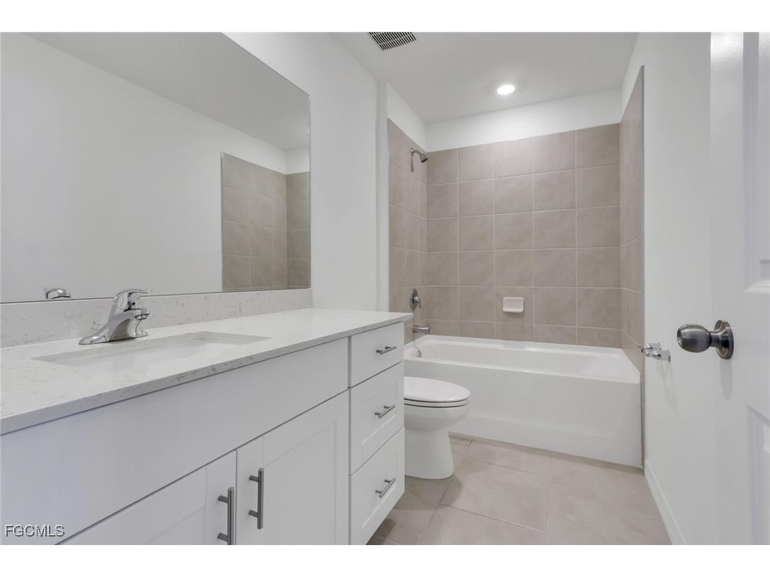 20360 Caroline Creek Place Lehigh Acres FL 33974 2025015648 image20