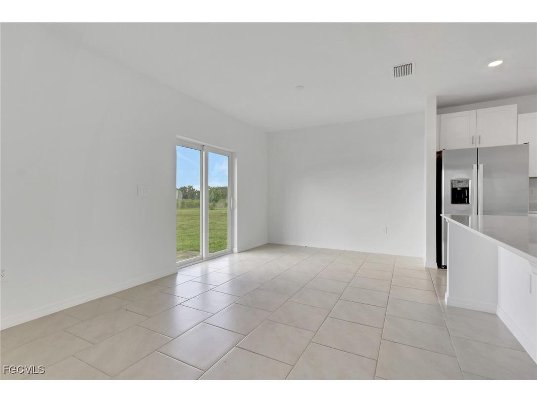 20360 Caroline Creek Place Lehigh Acres FL 33974 2025015648 image9