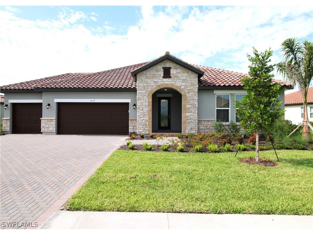 2037 Grove Drive Naples FL 34120 224057455 image1