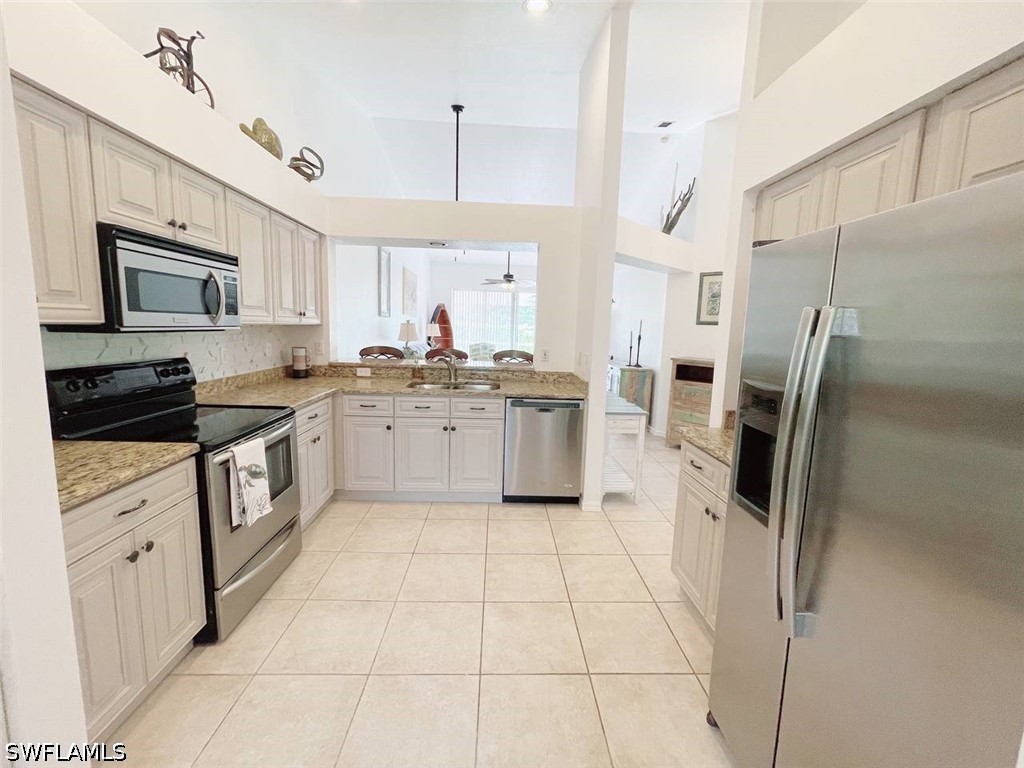 2037 W Crown Pointe Boulevard Naples FL 34112 226014117 image15