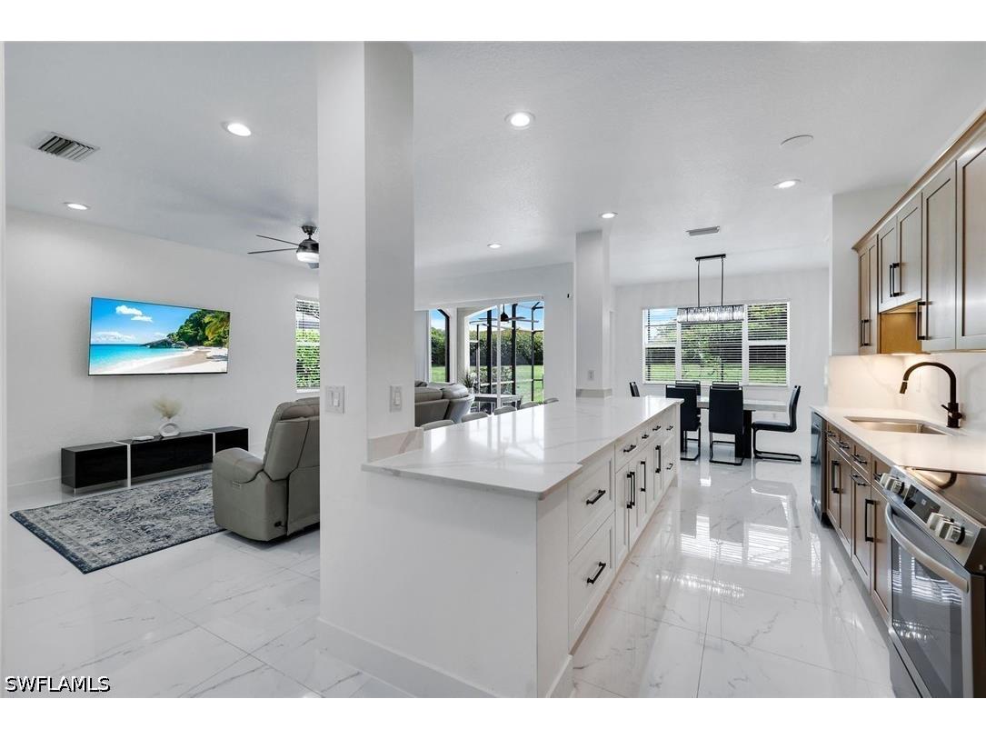 20370 Larino Loop Estero FL 33928 226021942 image1