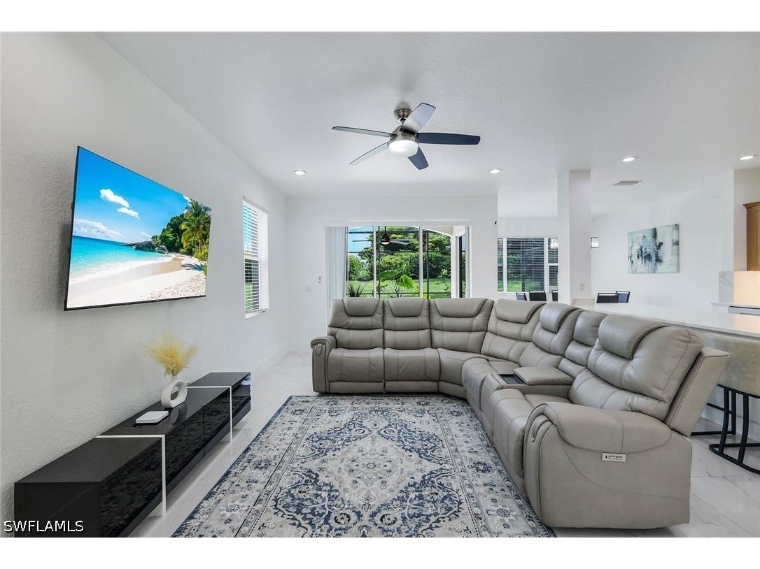 20370 Larino Loop Estero FL 33928 226021942 image10