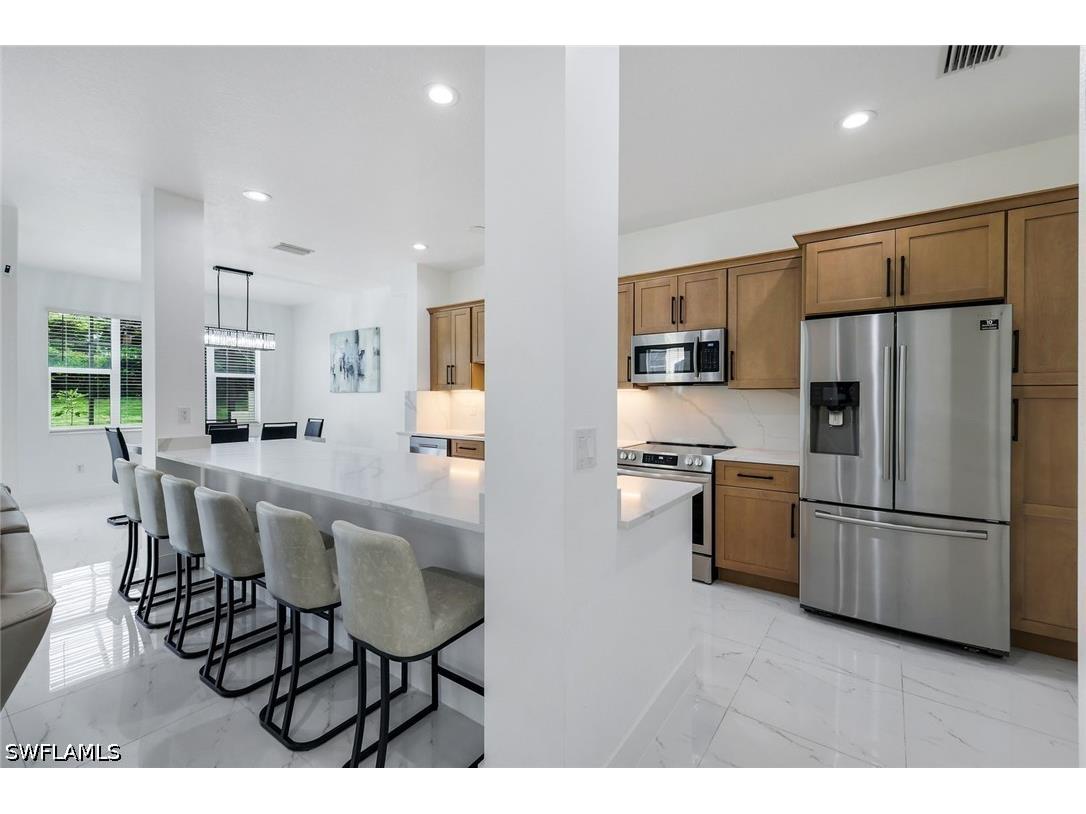 20370 Larino Loop Estero FL 33928 226021942 image2