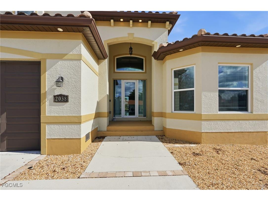 2038 Bahama Avenue Fort Myers FL 33905 2026000079 image3
