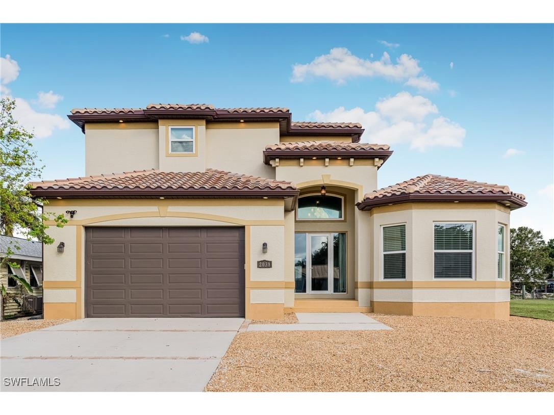 2038 Bahama Avenue Fort Myers FL 33905 225053710 image1