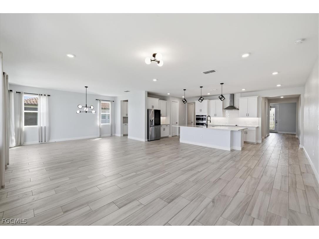 2038 Grove Drive Naples FL 34120 2026005455 image10