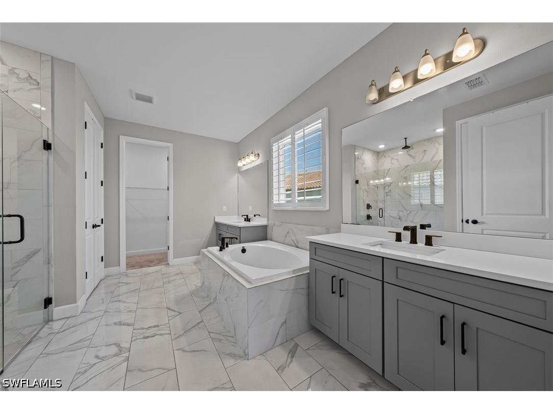 2038 Grove Drive Naples FL 34120 226021366 image15