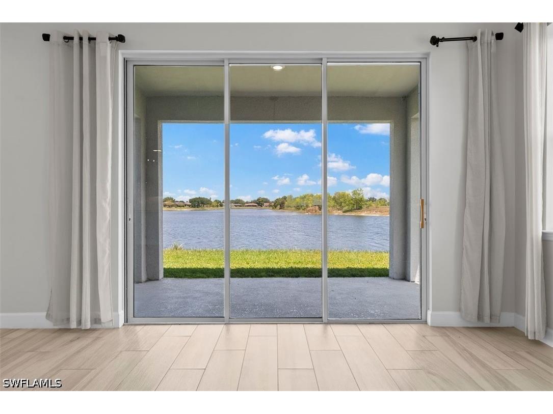 2038 Grove Drive Naples FL 34120 226021366 image25