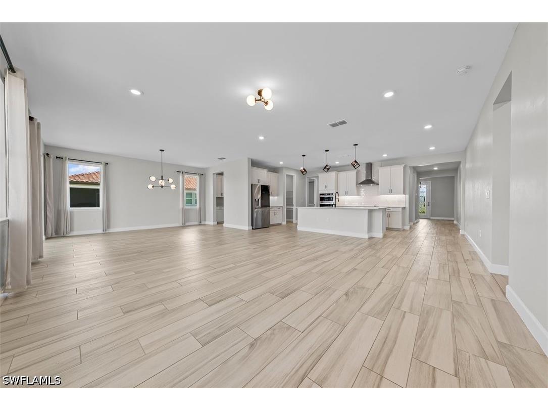 2038 Grove Drive Naples FL 34120 226021366 image5