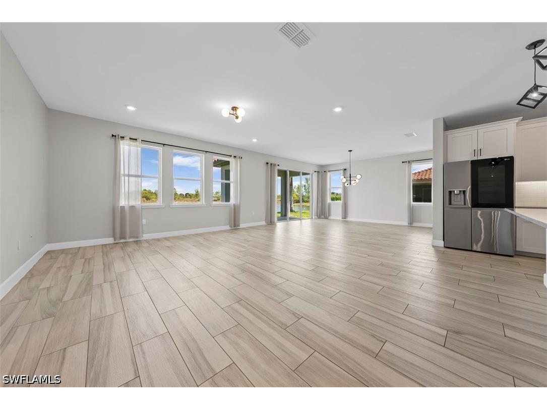 2038 Grove Drive Naples FL 34120 226021366 image6