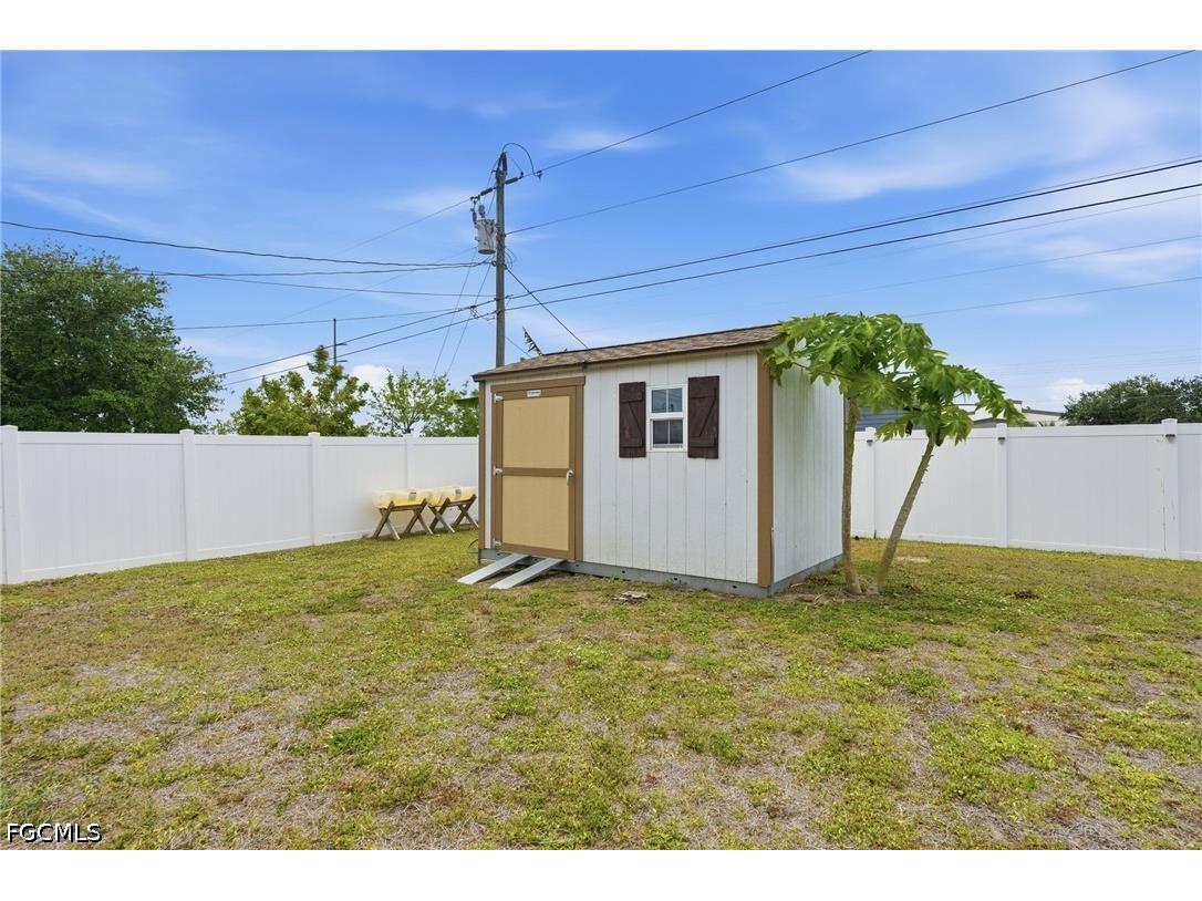2038 NE 24th Terrace Cape Coral FL 33909 2026020033 image27