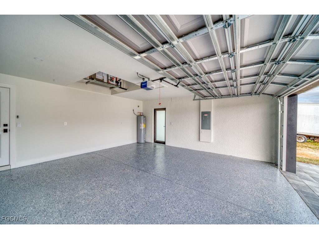 2038 NW 17th Avenue Cape Coral FL 33993 2025025031 image29