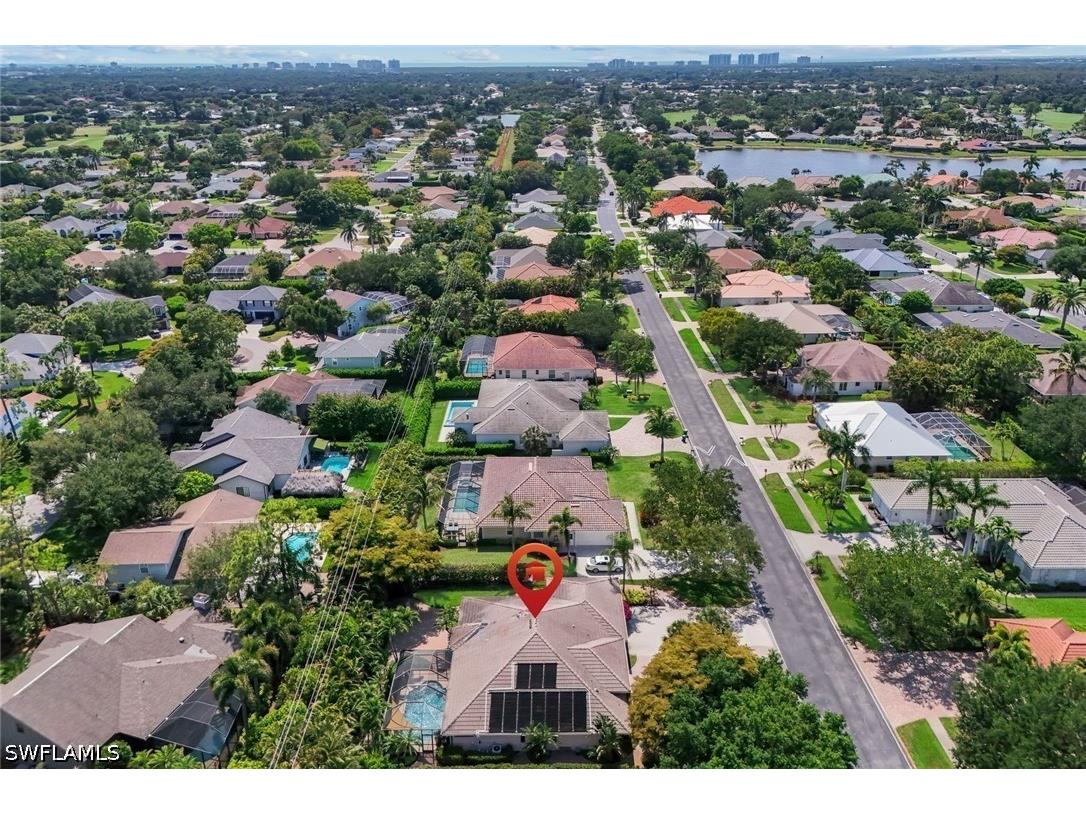 2039 Imperial Circle Naples FL 34110 226017639 image11