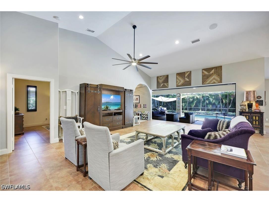 2039 Imperial Circle Naples FL 34110 226017639 image14
