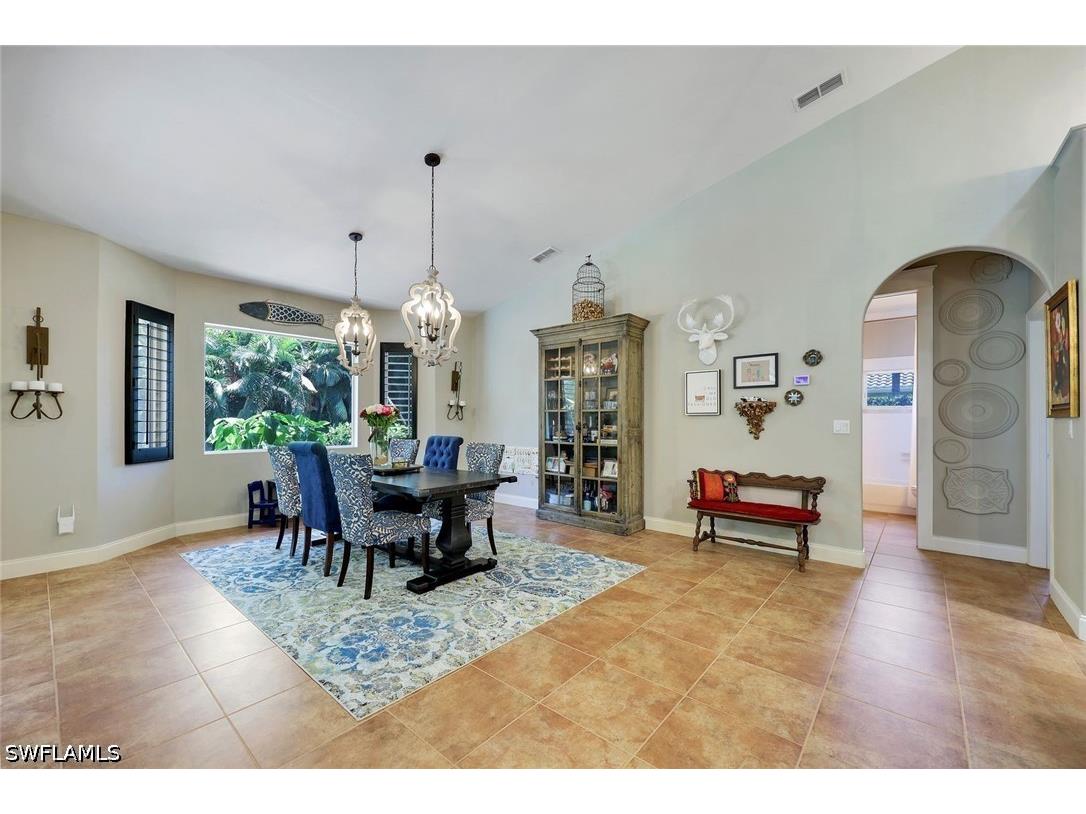 2039 Imperial Circle Naples FL 34110 226017639 image16