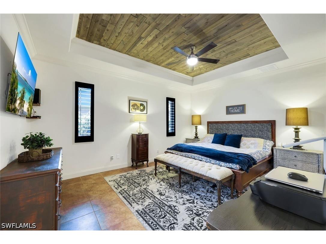 2039 Imperial Circle Naples FL 34110 226017639 image19