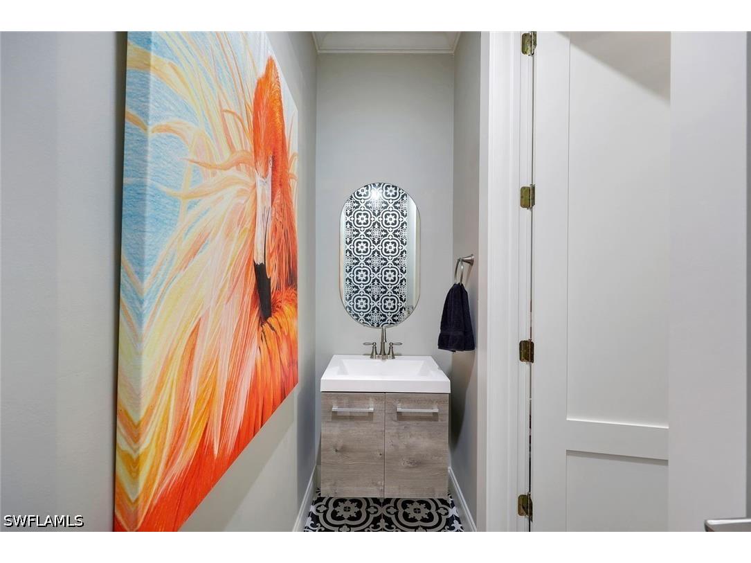 2039 Imperial Circle Naples FL 34110 226017639 image24
