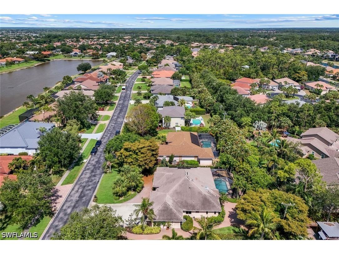 2039 Imperial Circle Naples FL 34110 226017639 image41