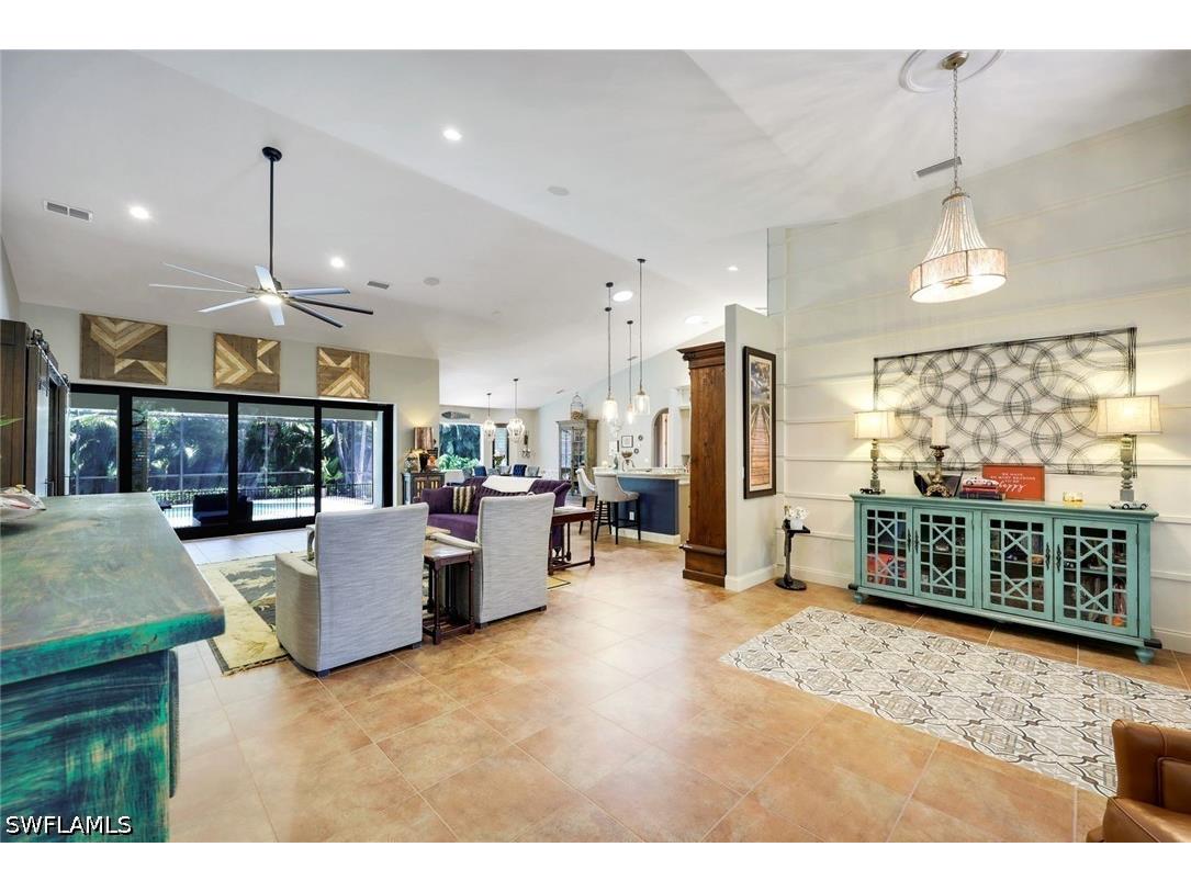 2039 Imperial Circle Naples FL 34110 226017639 image6