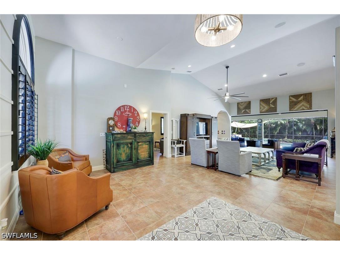 2039 Imperial Circle Naples FL 34110 226017639 image8