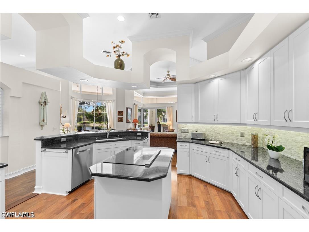 2039 Mission Drive Naples FL 34109 226019358 image12