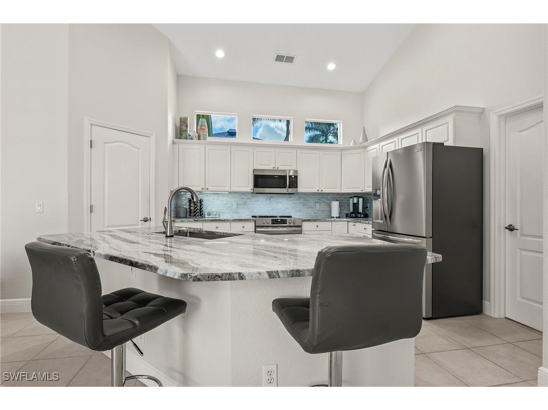 2039 Terrazzo Lane Naples FL 34104 225077862 image5