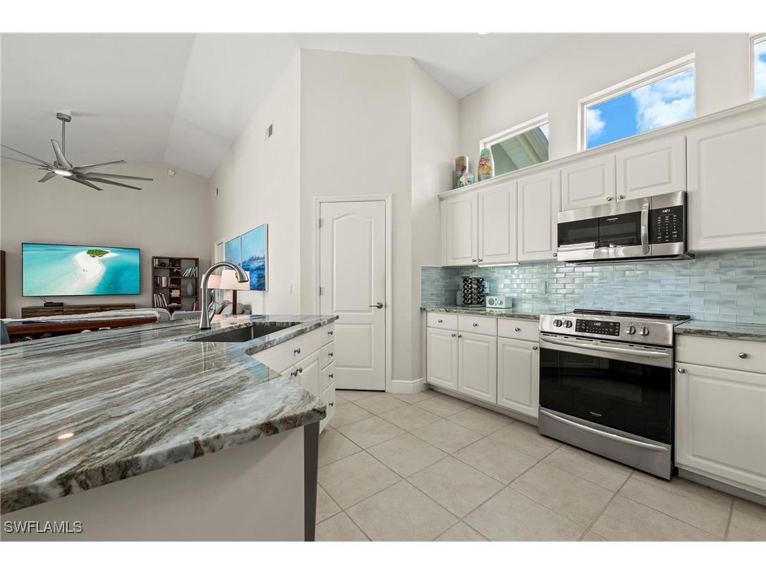 2039 Terrazzo Lane Naples FL 34104 225077862 image7