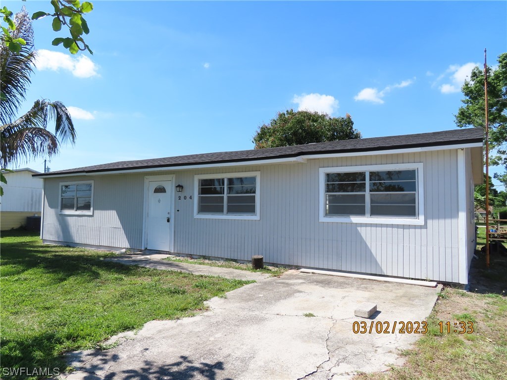 204 10th Street NW Moore Haven FL 33471 223018019 image1