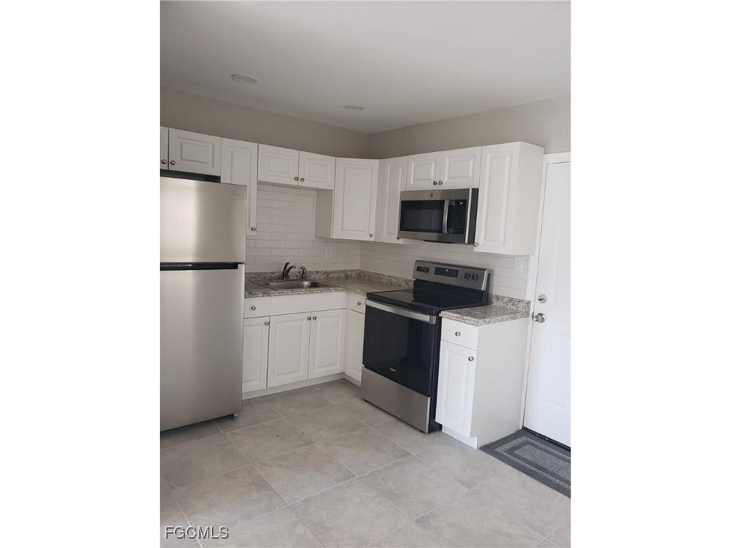 204 1st Street Fort Myers FL 33907 2025004949 image7