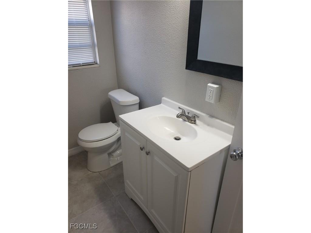 204 1st Street Fort Myers FL 33907 2025004949 image8