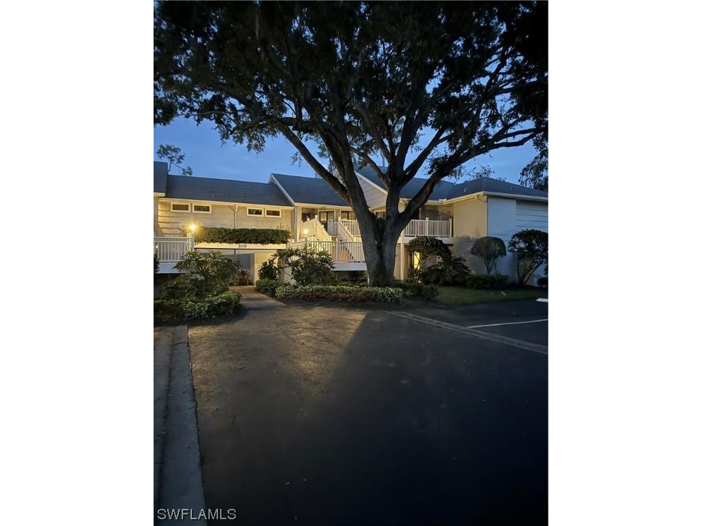 204 Courtside Drive #B-104 Naples FL 34105 224022446 image1