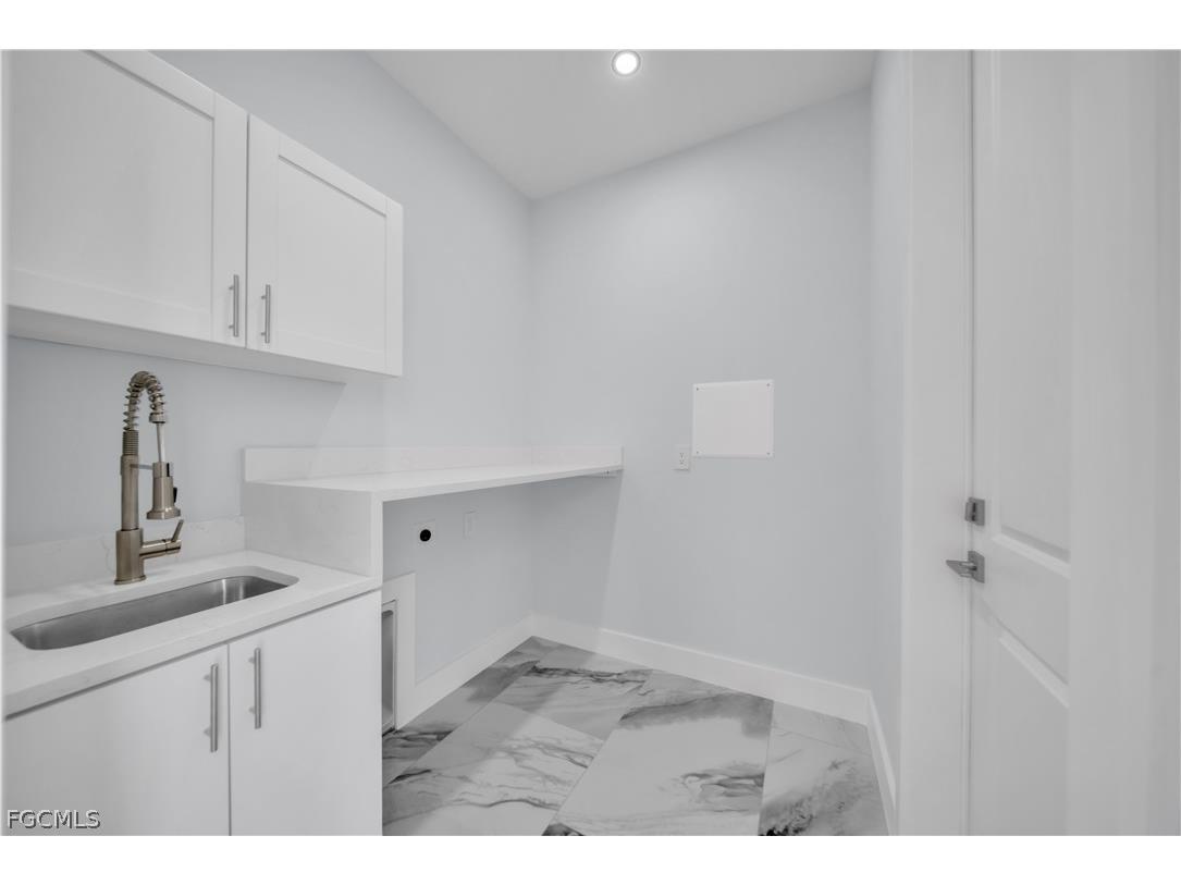 204 E 10th Street Lehigh Acres FL 33972 2026006123 image3