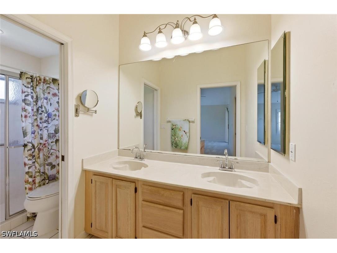 204 Estelle Court Naples FL 34112 226017577 image18