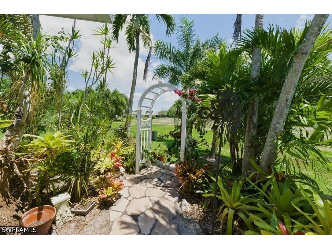 204 Estelle Court Naples FL 34112 226017577 image28