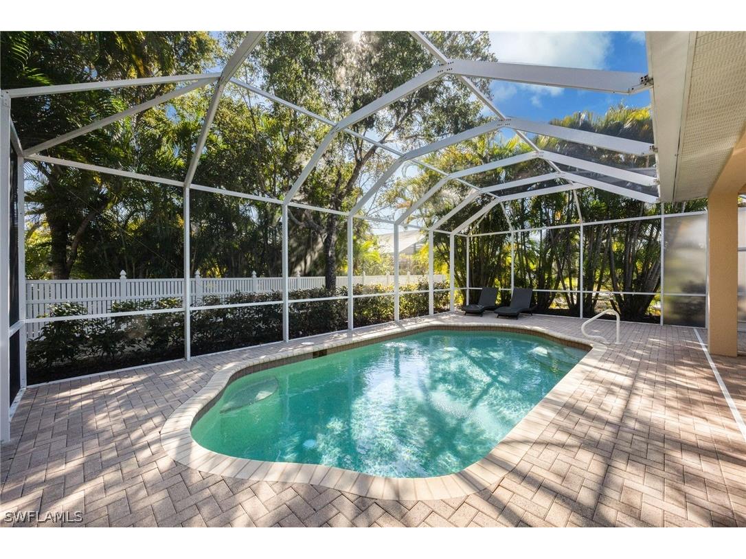 204 Glen Eagle Circle Naples FL 34104 226000888 image5