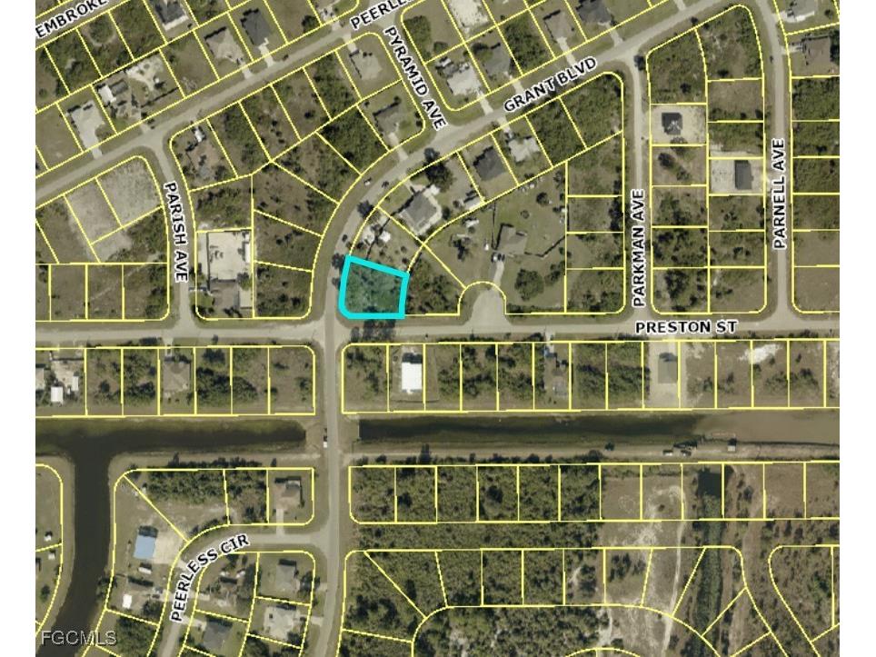 204 Grant Boulevard Lehigh Acres FL 33974 2025020687 image1