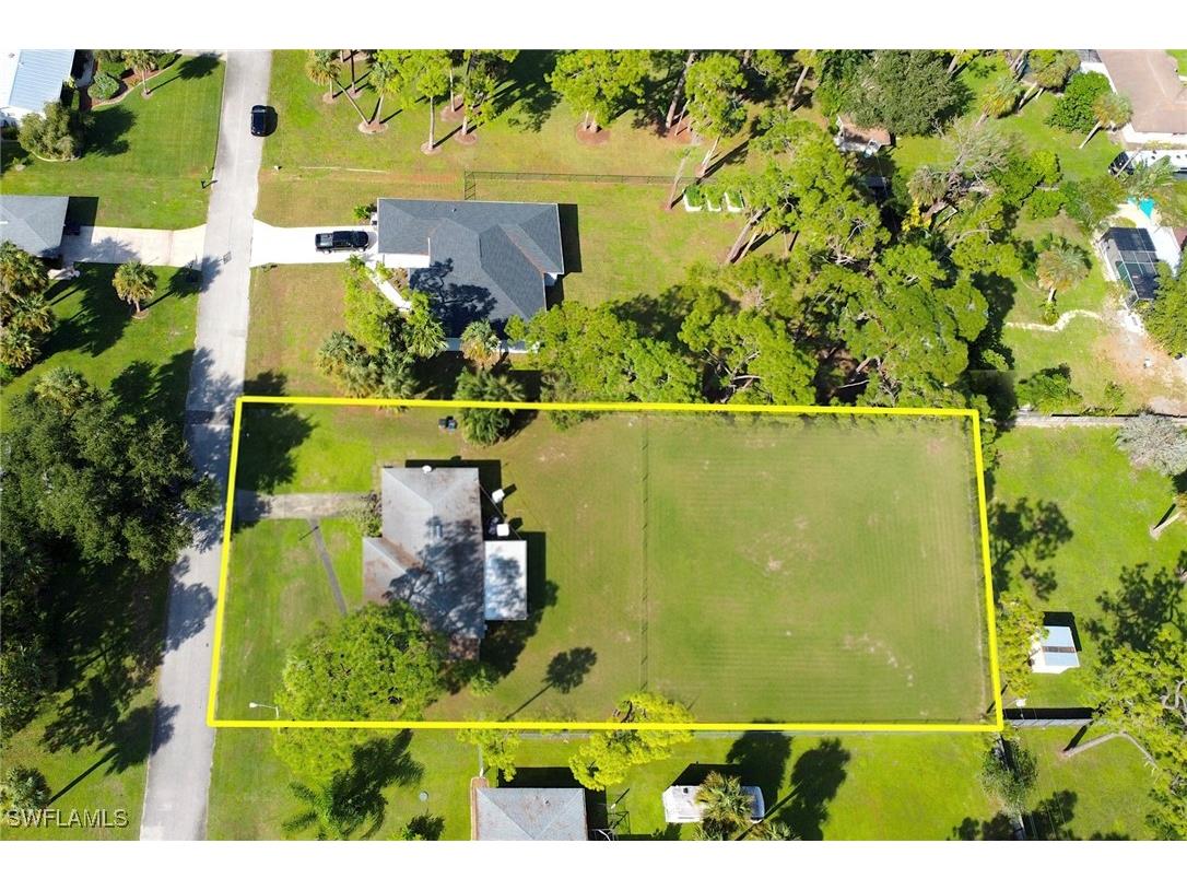 204 Lake Avenue Lehigh Acres FL 33936 225077084 image1