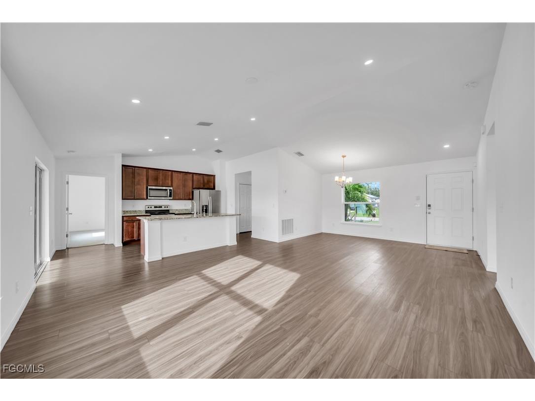 204 NW 24th Place Cape Coral FL 33993 2025011700 image18