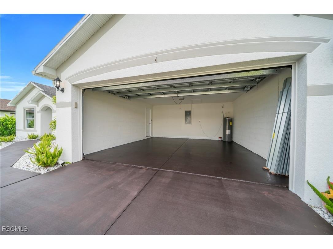 204 NW 24th Place Cape Coral FL 33993 2025011700 image22