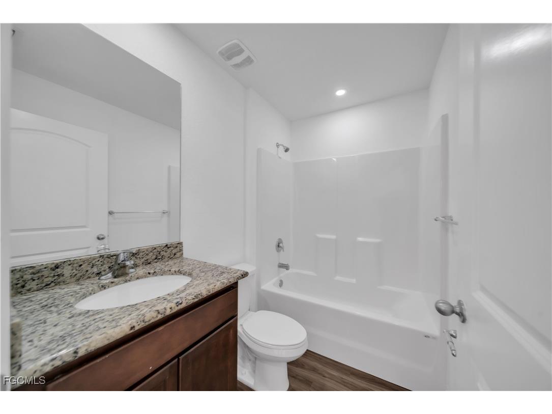 204 NW 24th Place Cape Coral FL 33993 2025011700 image27