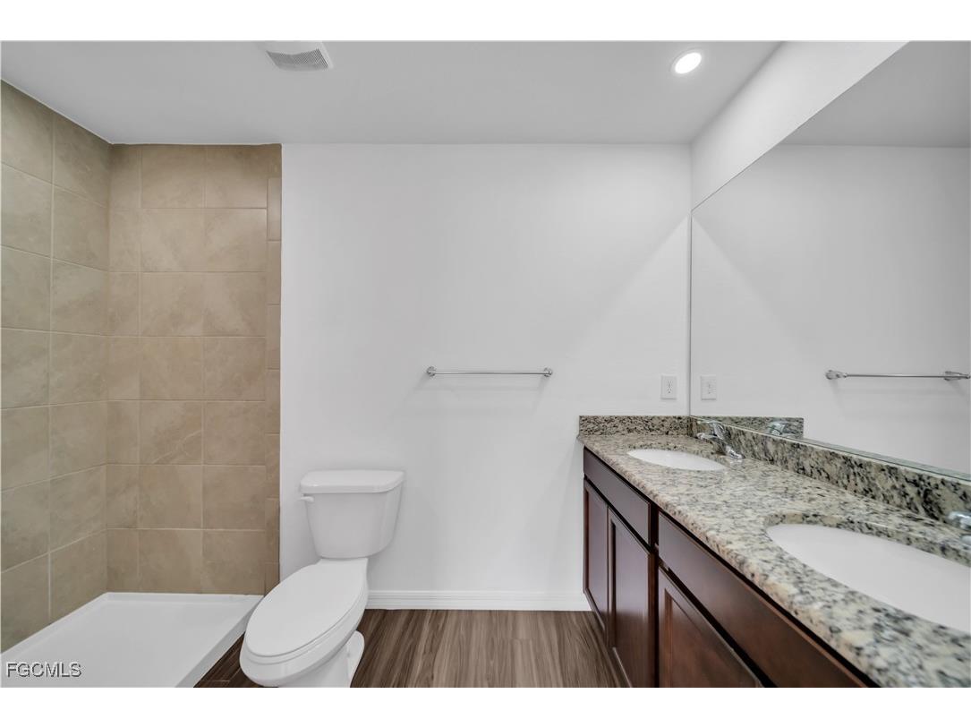 204 NW 24th Place Cape Coral FL 33993 2025011700 image32