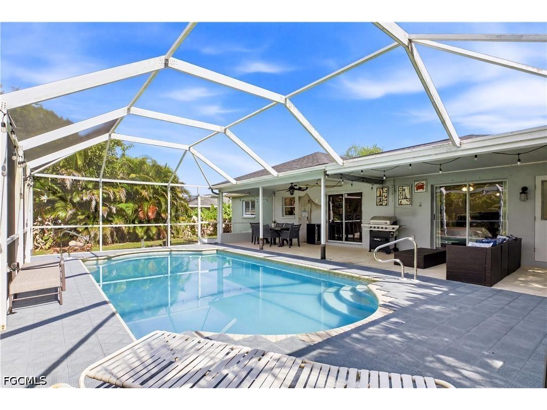 204 SE 18th Street Cape Coral FL 33990 2026026183 image2