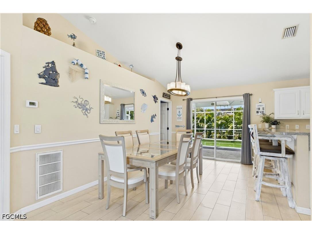 204 SE 18th Street Cape Coral FL 33990 2026026183 image5