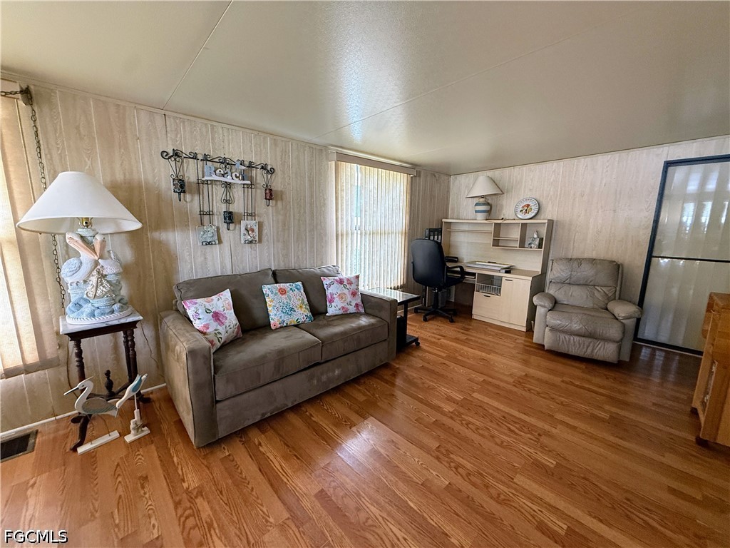204 Sojourn Drive North Fort Myers FL 33903 2026024618 image3