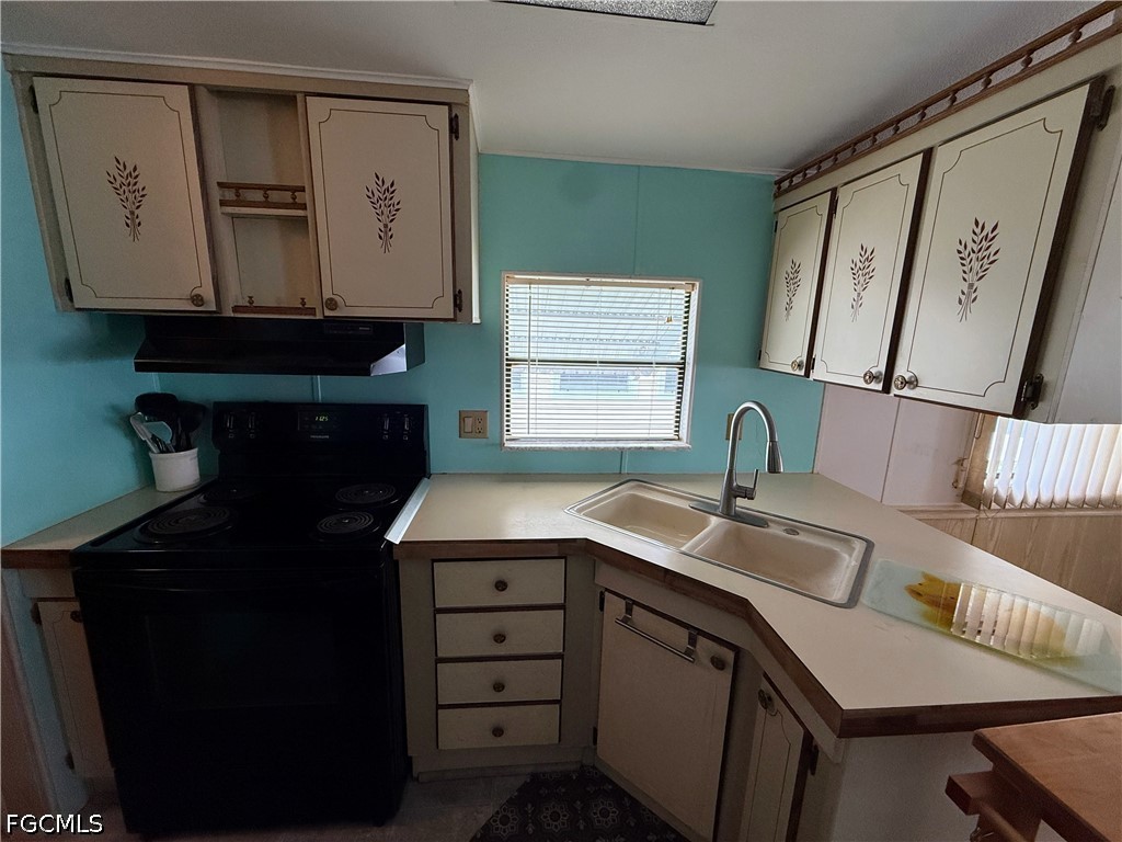 204 Sojourn Drive North Fort Myers FL 33903 2026024618 image6