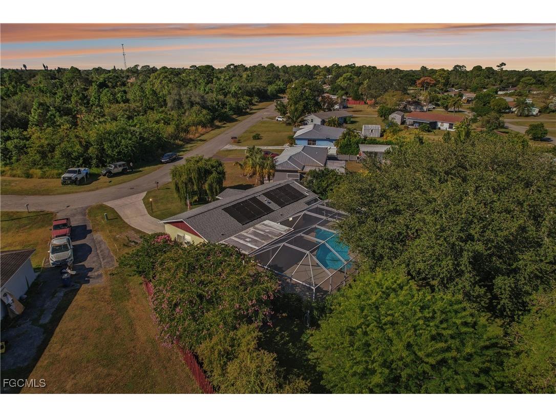 204 Stanford Street Lehigh Acres FL 33936 2025015196 image1