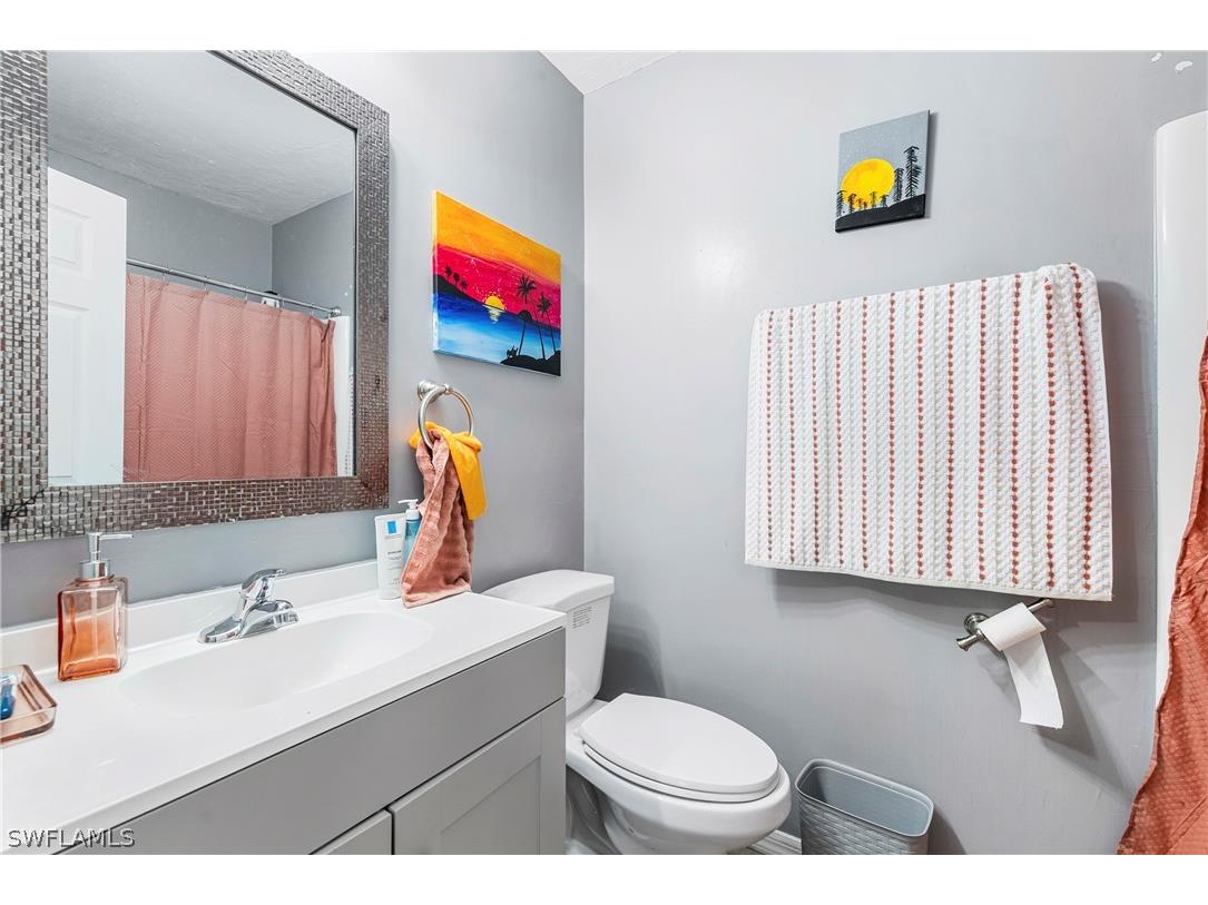 2040 46th Terrace SW Naples FL 34116 226009735 image11