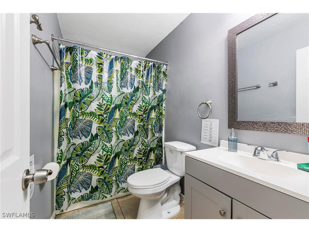 2040 46th Terrace SW Naples FL 34116 226009735 image15