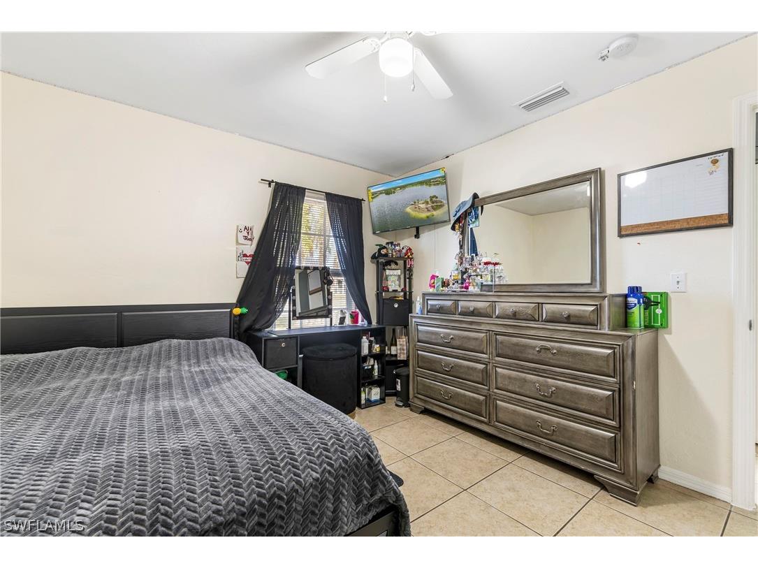 2040 46th Terrace SW Naples FL 34116 226009735 image17